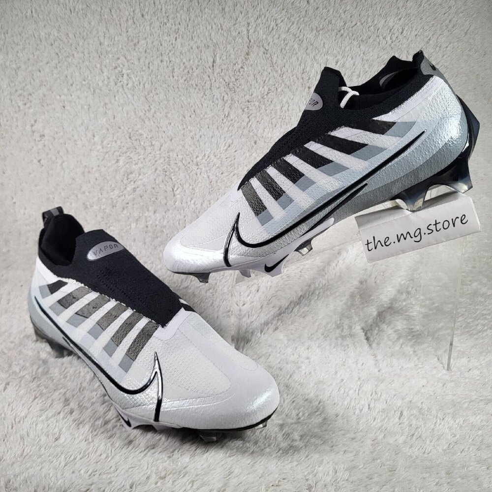 Nike Vapor Edge Elite 360 Flyknit Metallic Silver Cleat Size 13.5 New DQ3558-100